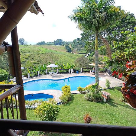 Finca Hotel Palmas Frente A Panaca Quimbaya Eksteriør bilde